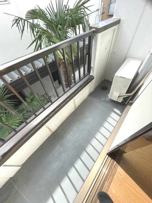 Room image 8