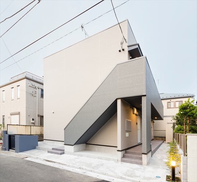Main exterior of Porto Bonheur Kashiwa