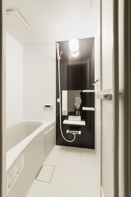 Room image 13