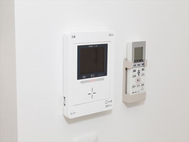 Room image 11