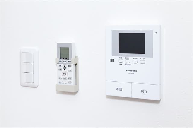 Room image 12