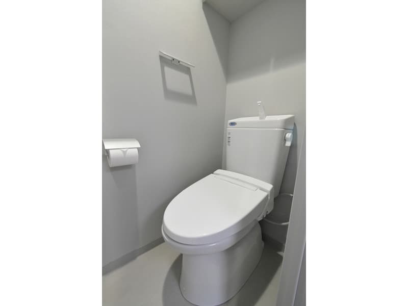 Room image 13
