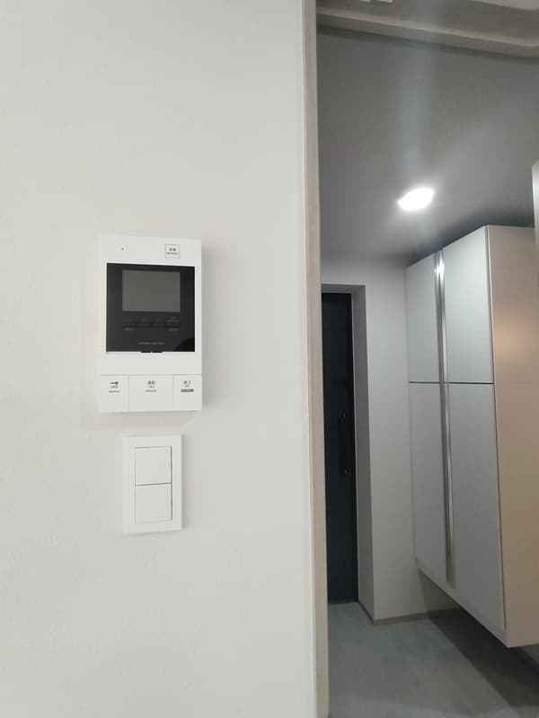 Room image 10