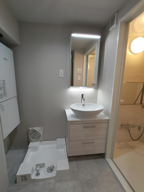 Room image 10