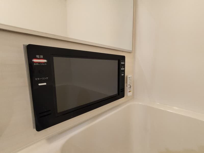 Room image 12