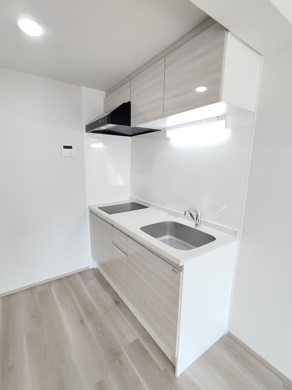 Room image 8