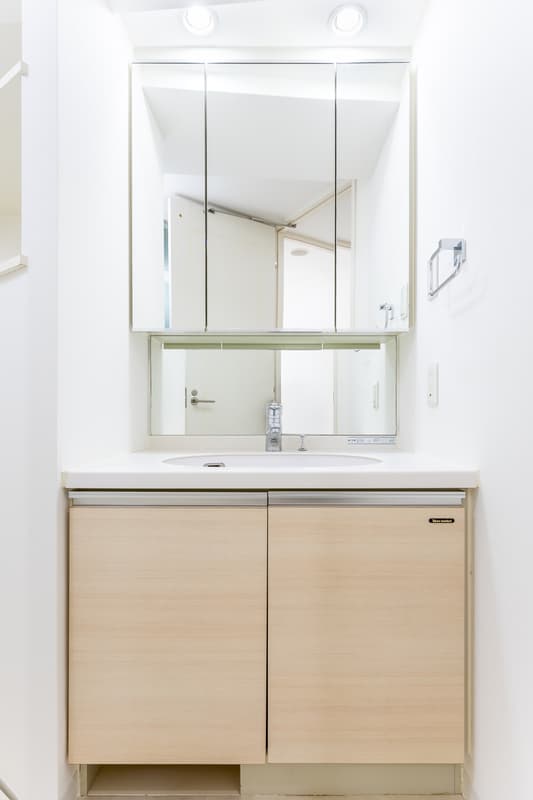 Room image 15