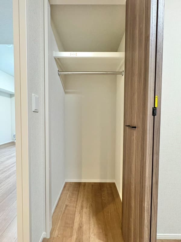 Room image 15
