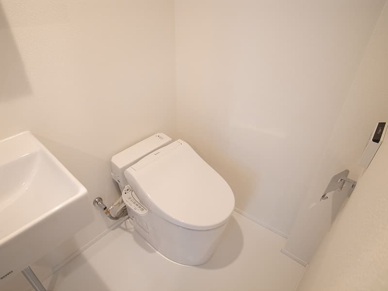Room image 11