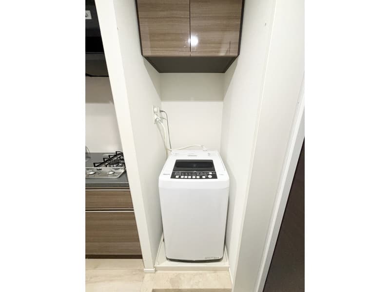 Room image 16
