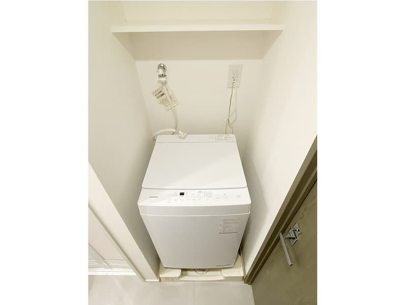 Room image 14
