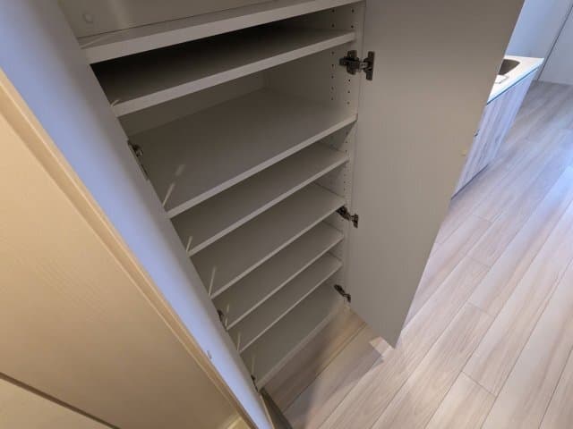 Room image 11