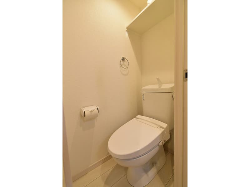 Room image 11