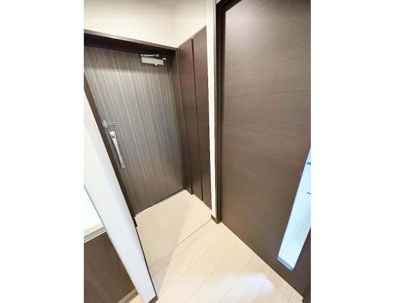 Room image 15