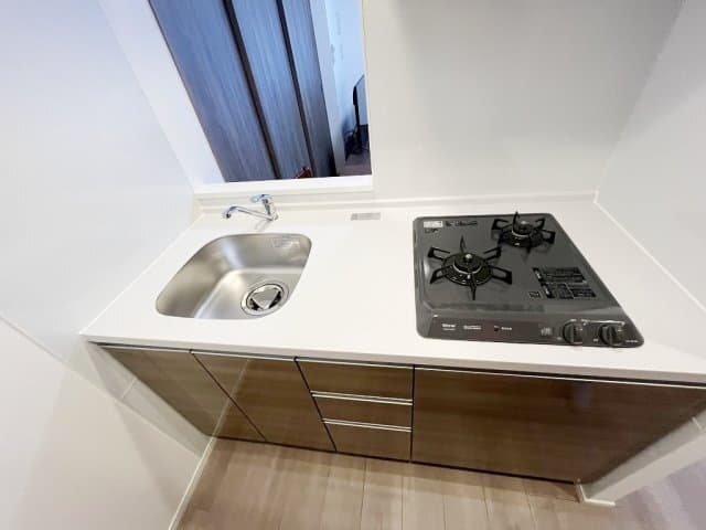 Room image 10