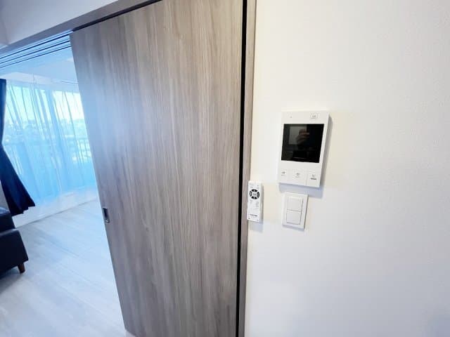Room image 9