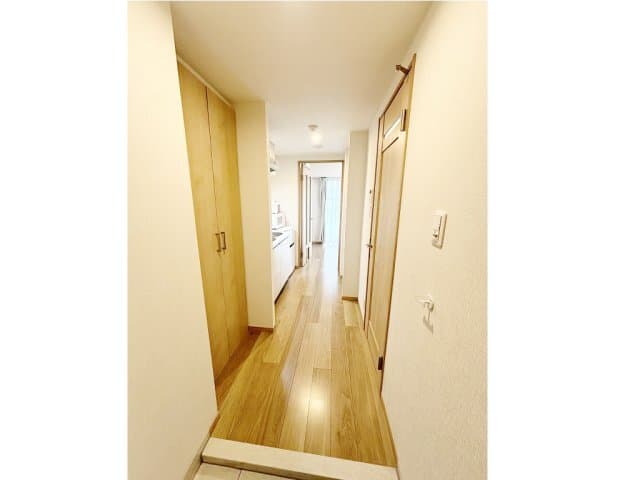 Room image 14