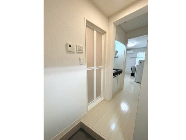 Room image 14