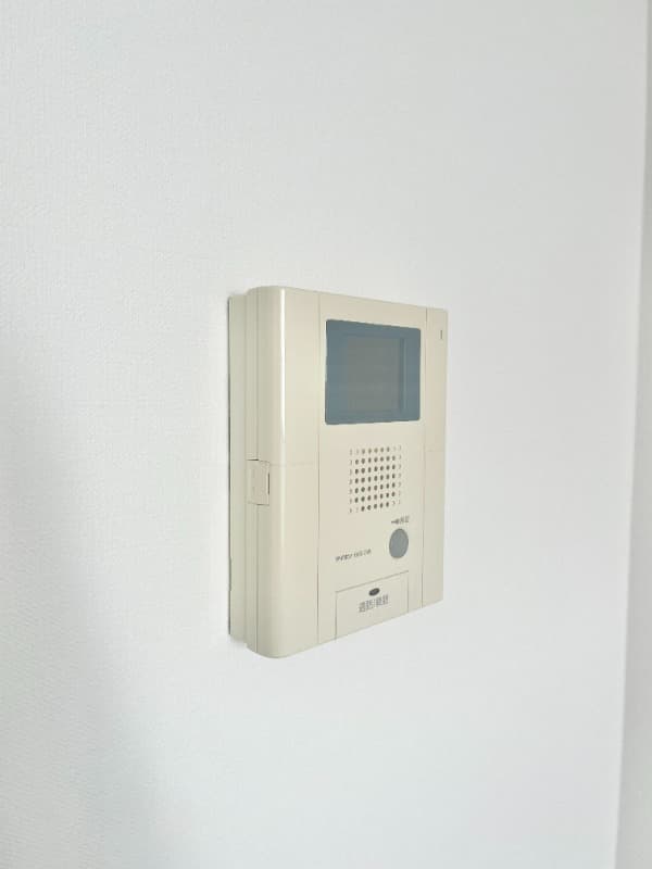 Room image 13