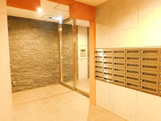 Room image 14
