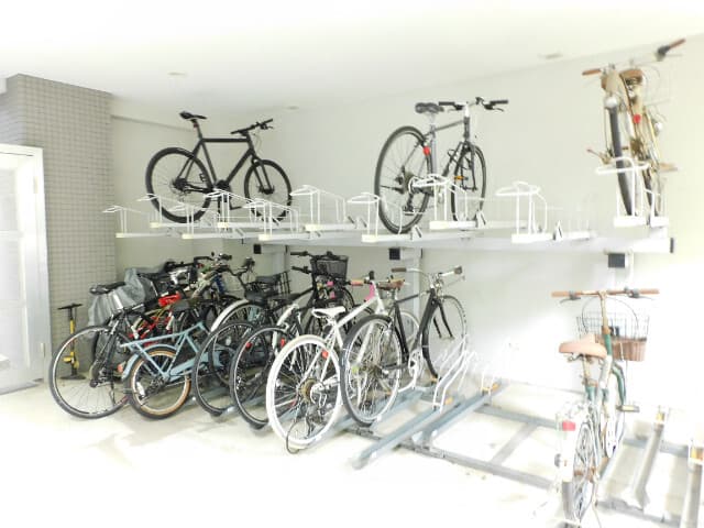 Room image 15