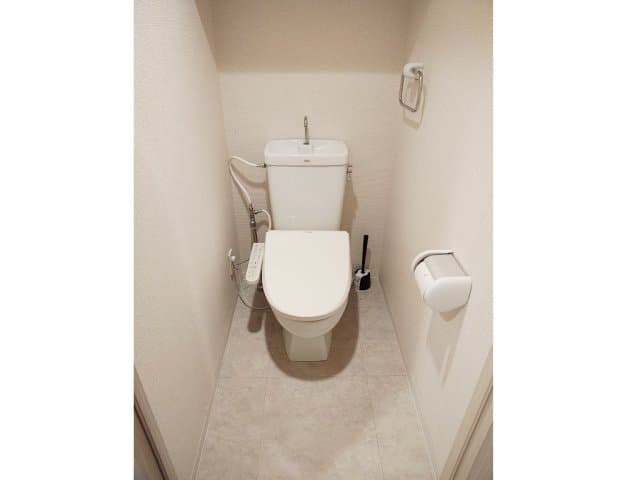 Room image 14