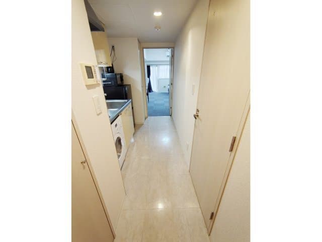 Room image 9