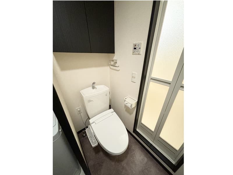 Room image 11