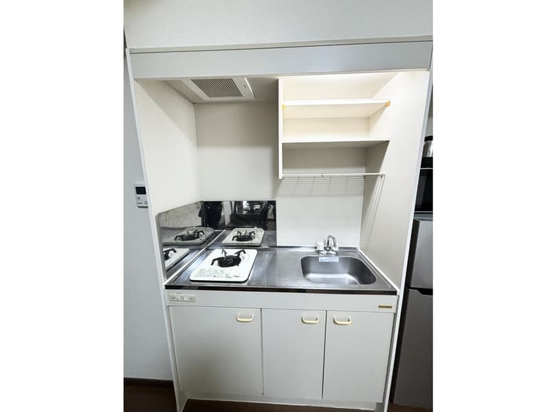 Room image 9
