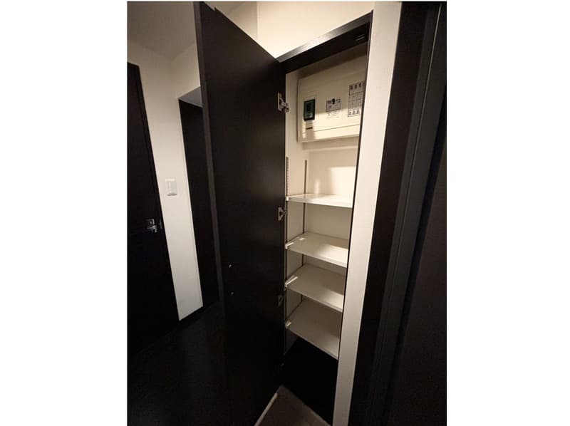 Room image 14