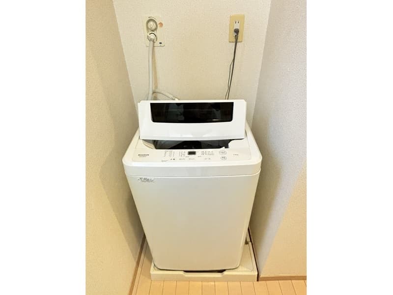 Room image 12