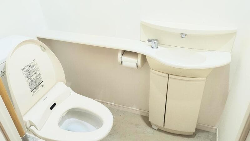 Room image 10
