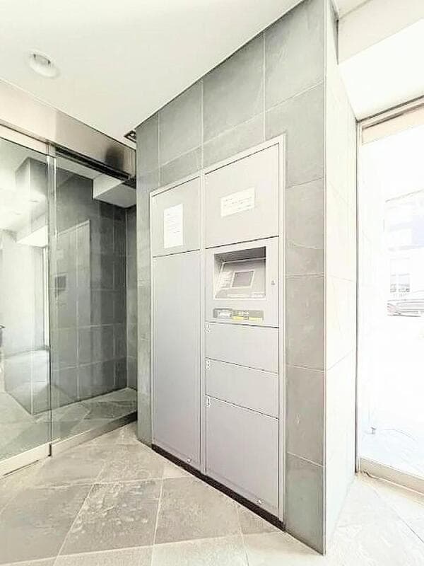 Room image 12