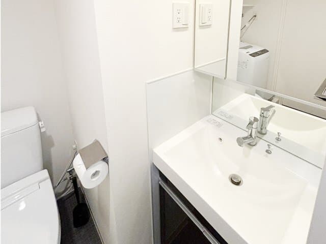 Room image 10