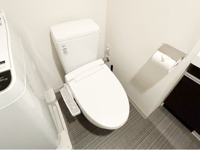 Room image 11