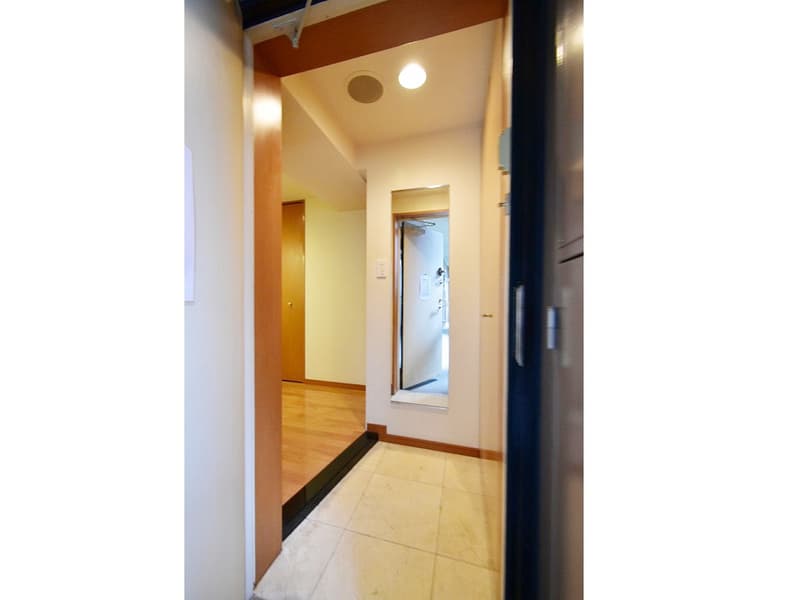 Room image 13