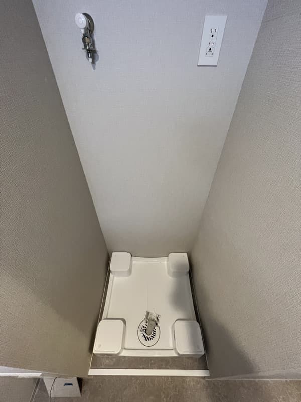Room image 14
