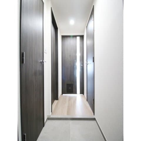 Room image 12