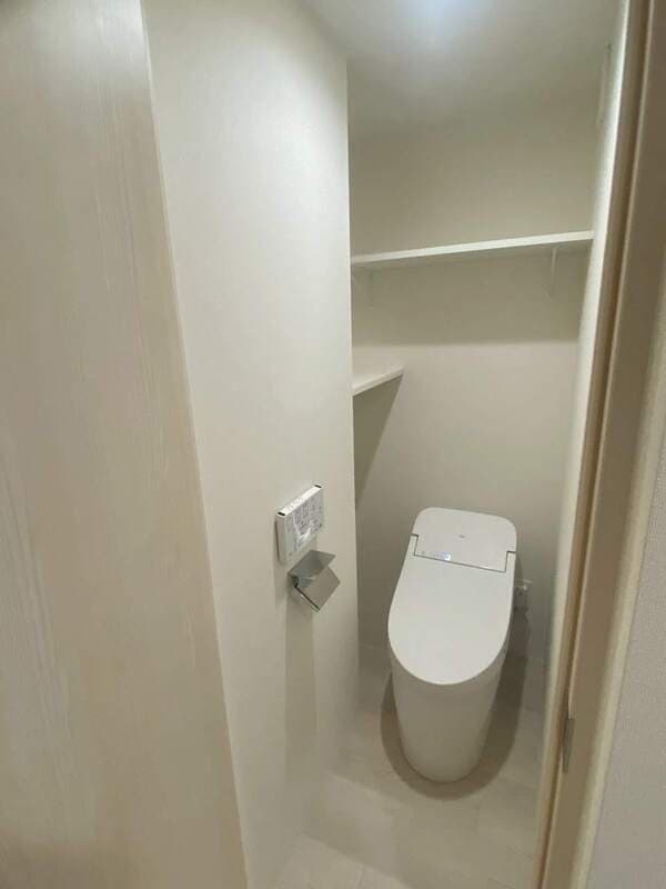 Room image 10