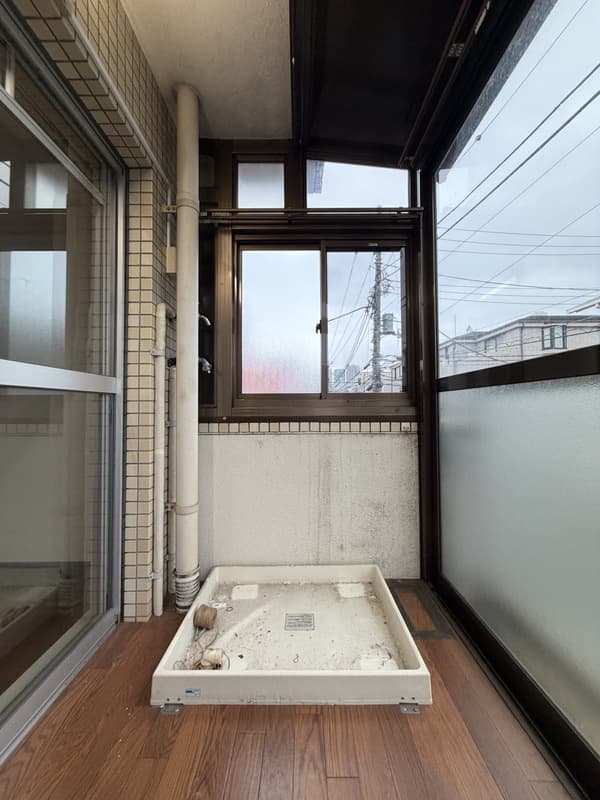 Room image 10