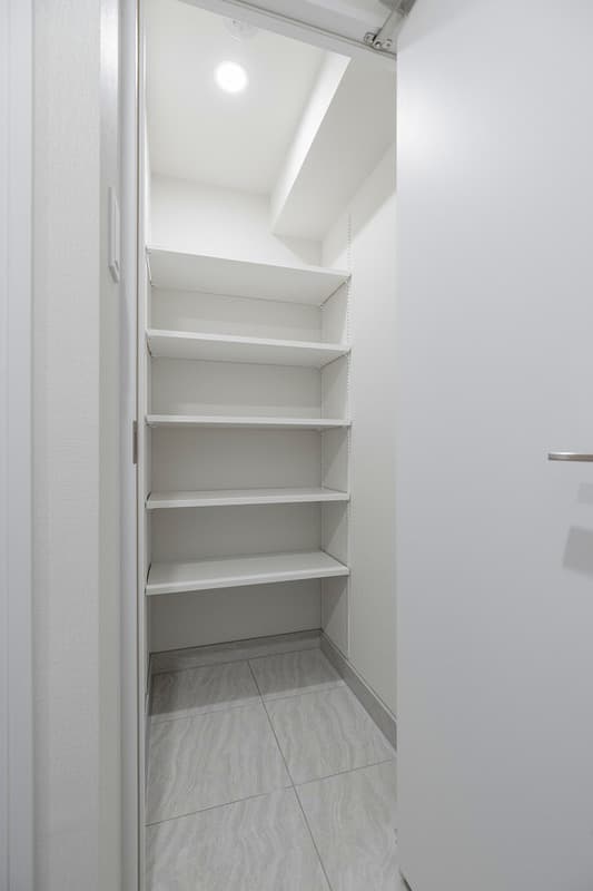 Room image 14