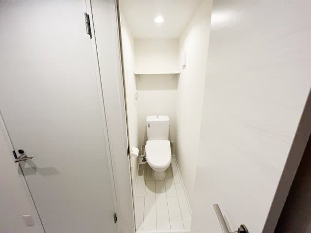 Room image 13