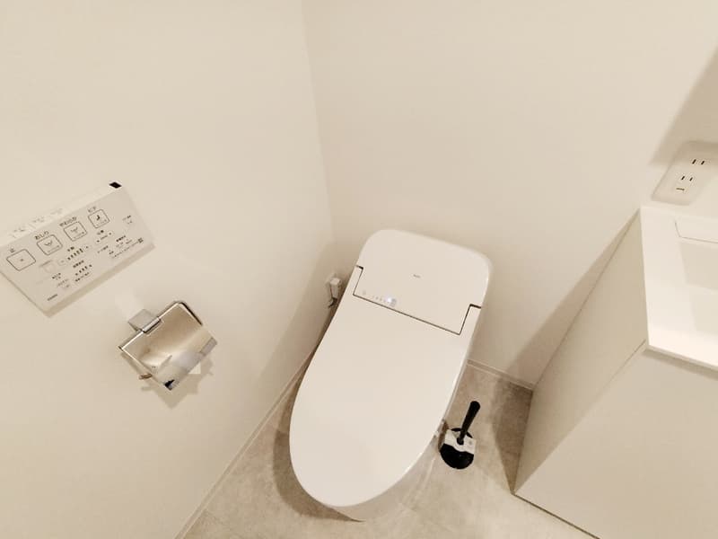Room image 14
