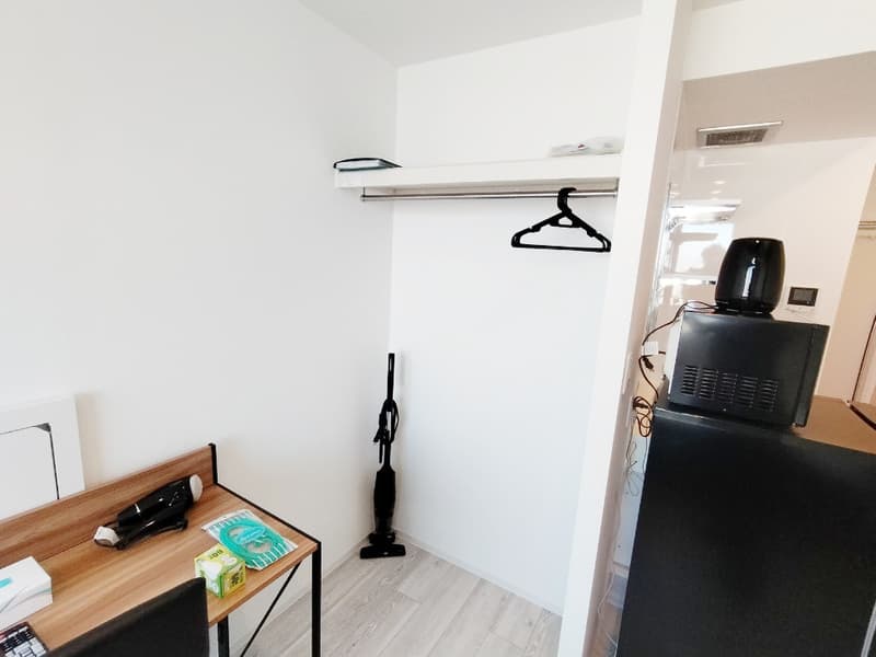 Room image 8