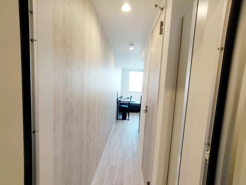 Room image 9