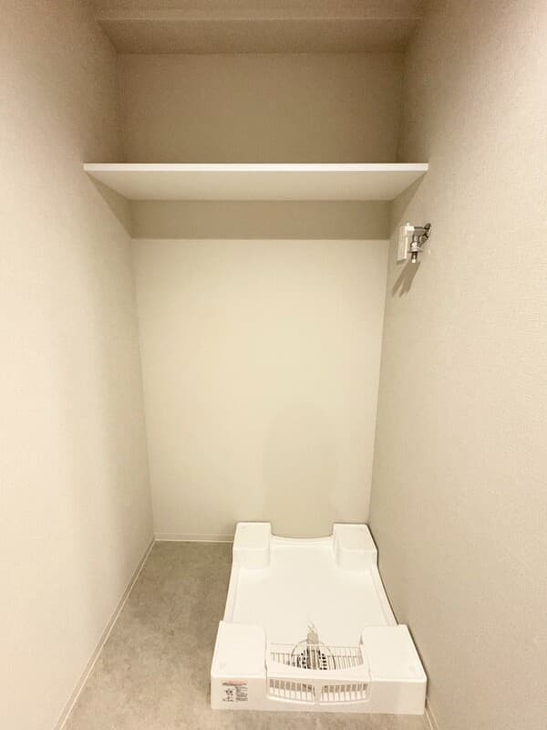 Room image 11