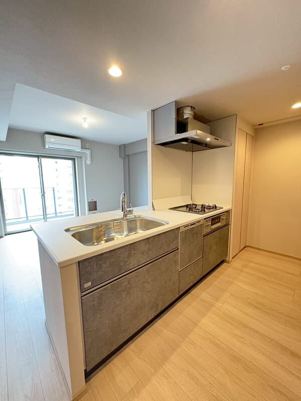 Room image 9