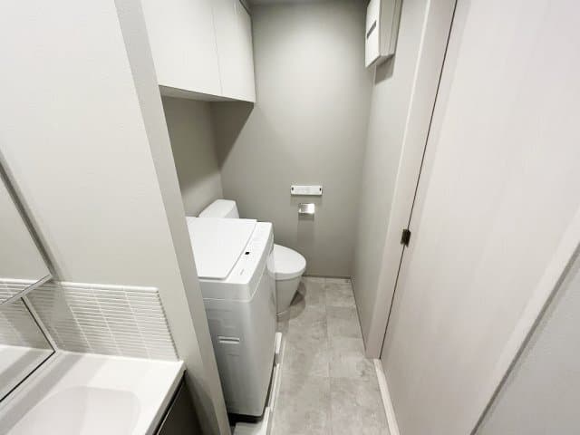 Room image 9