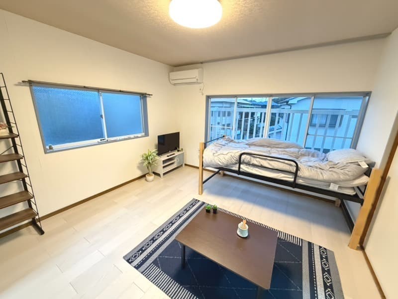 Room image 15