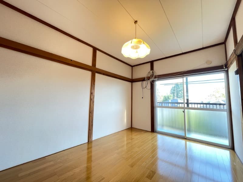 Room image 9
